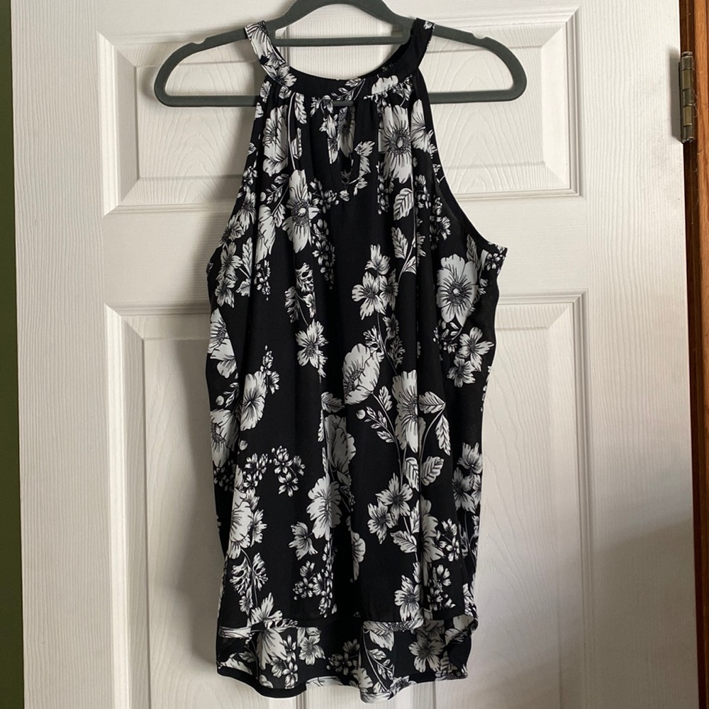 Black and white floral tank top size L